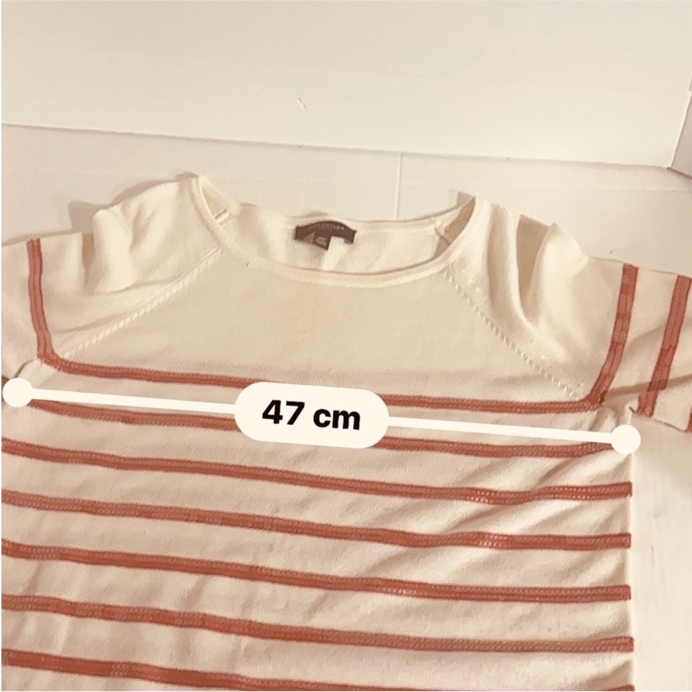 Viscose Blend Ann Taylor
Striped Sweater with Orange sequence Petite Medium - Picture 8 of 12